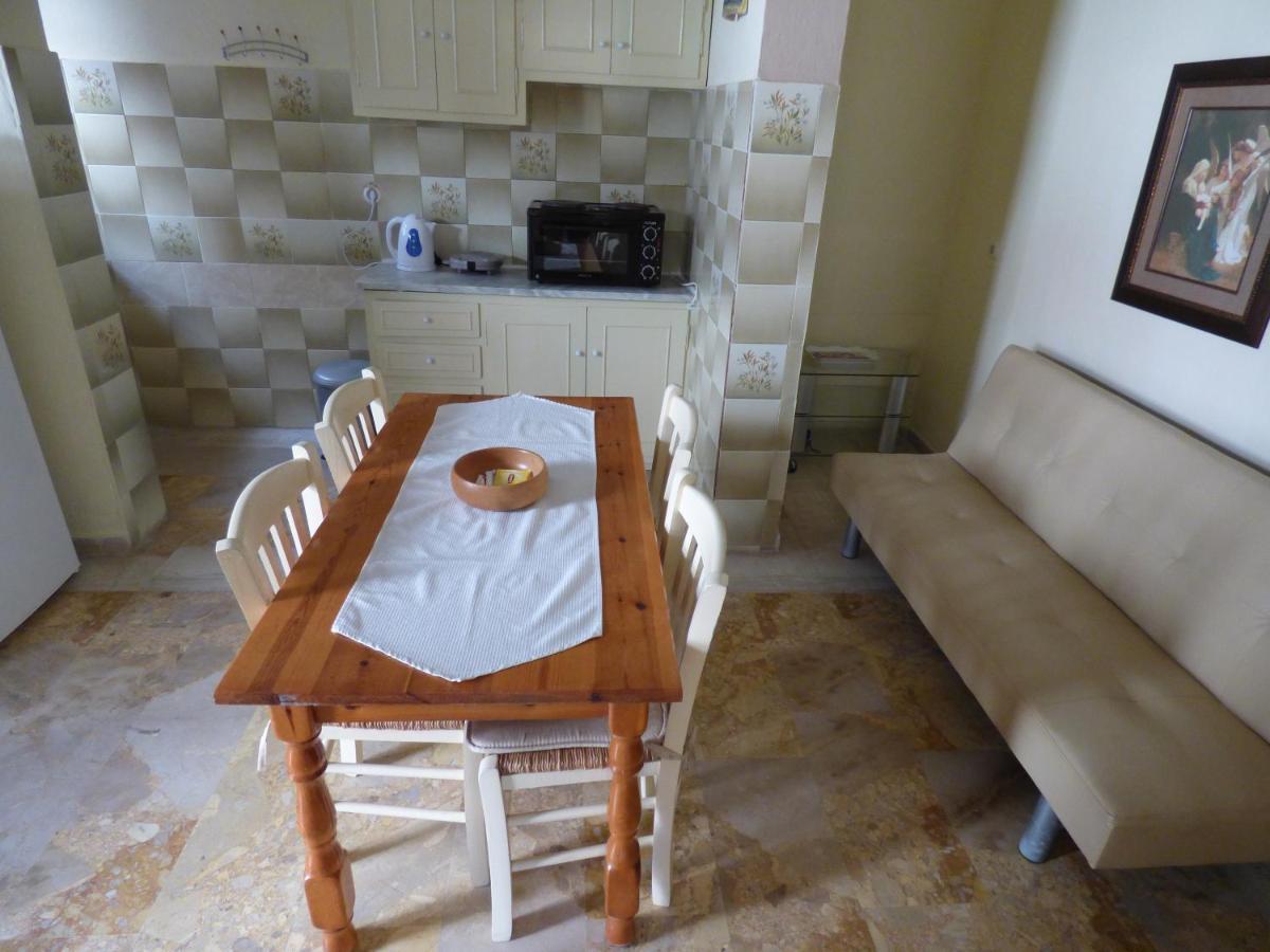 Ipsos Marias Apartments Екстер'єр фото